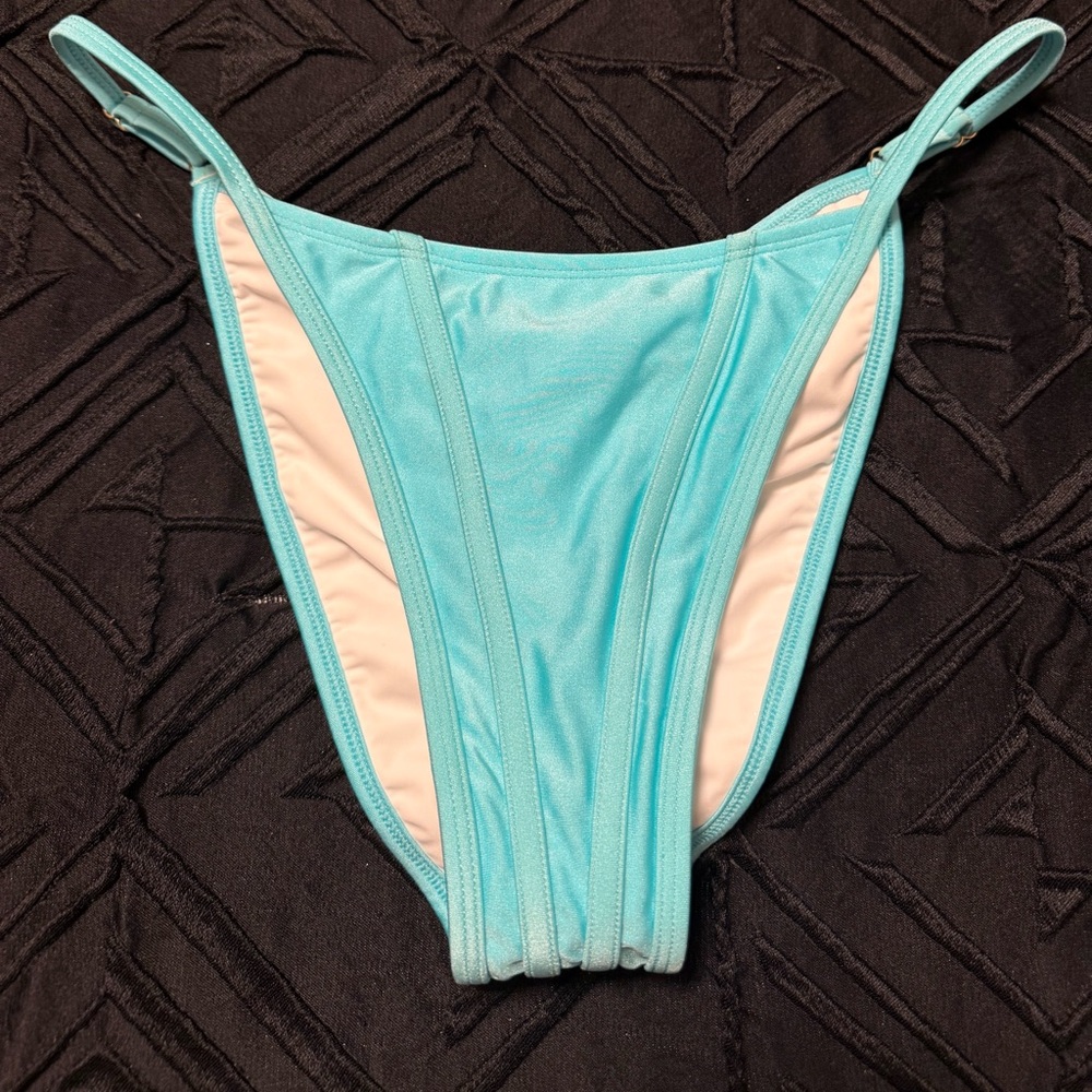 Bananhot Aqua Bikini Bottoms Ruched Adjustable L Fits M New With Tags - Picture 3 of 8